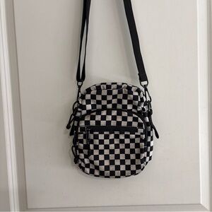 VANS crossbody bag in a black and white checkerboard pattern